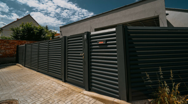 Hliník jako nejoblíbenější materiál pro soukromí